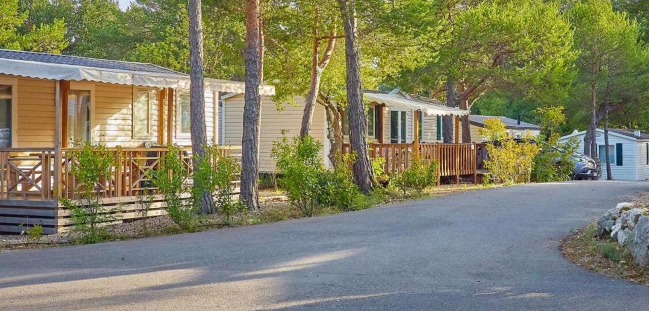 Mobil-Home Dans Camping 4* Сен-Лоран-дю-Вердон Экстерьер фото