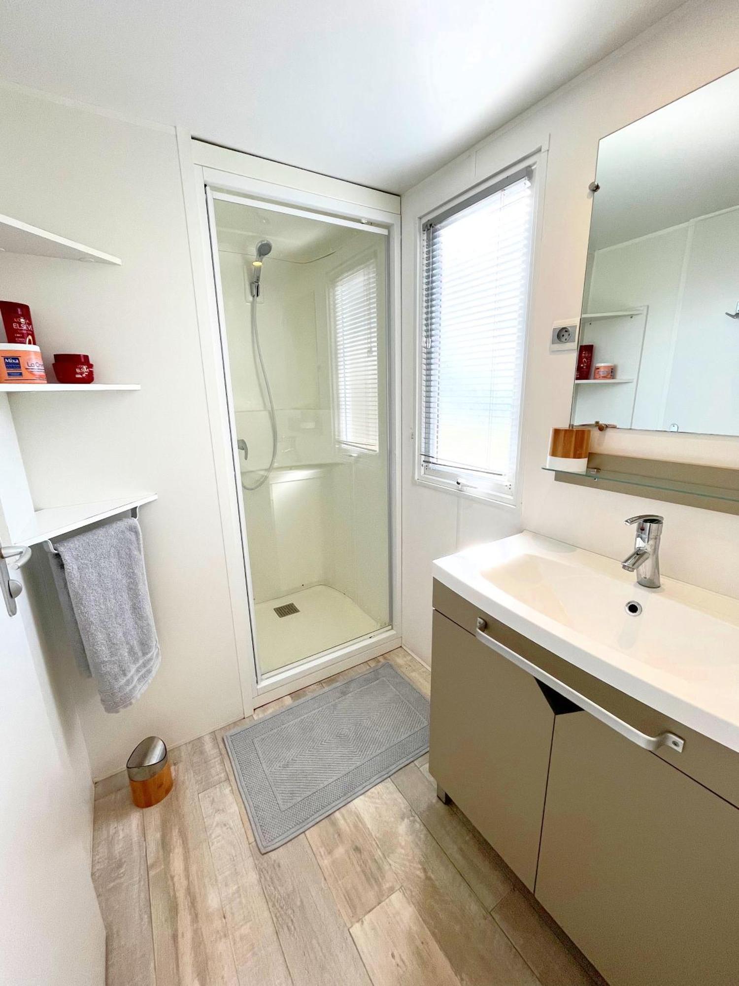Mobil-Home Dans Camping 4* Сен-Лоран-дю-Вердон Экстерьер фото